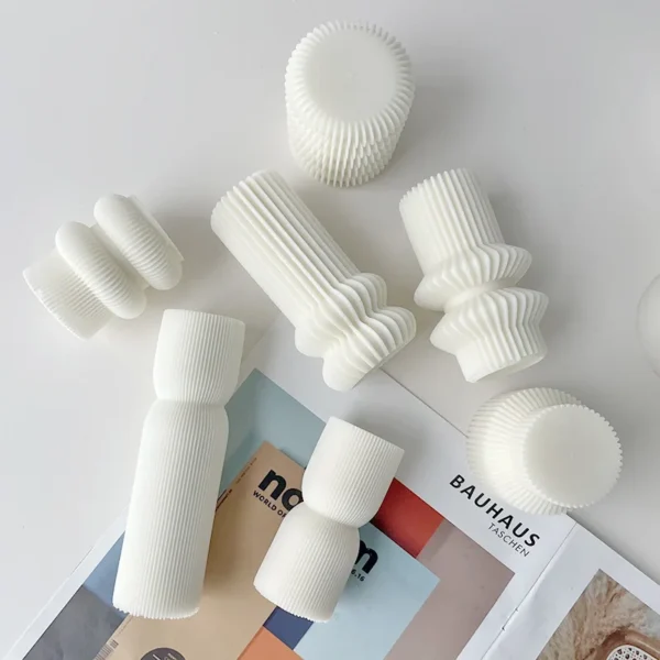 Candle Making Kit - Geometric Cylindrical Silicone Mold - Image 4