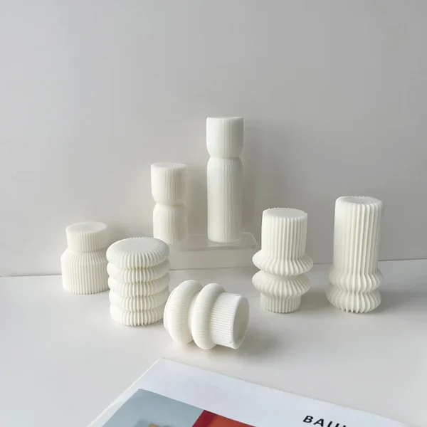 Candle Making Kit - Geometric Cylindrical Silicone Mold - Image 3